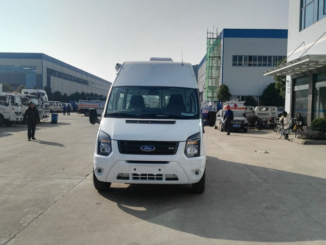 福特新世代全順V348長(zhǎng)軸高頂B型房車(chē)