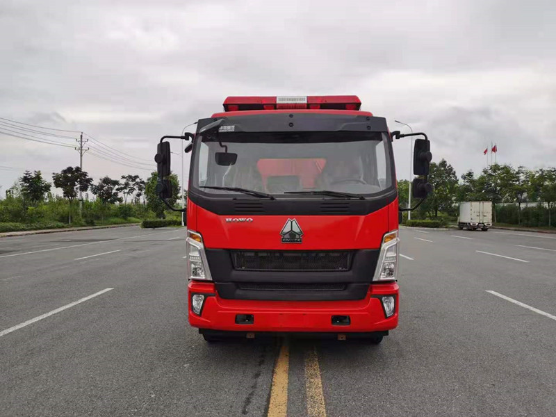 重汽12噸森林供水車